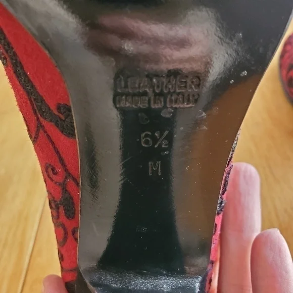 Yves Saint Laurent YSL Vintage Embroidered Block Heels Red and Black 6.5 M - Picture 6 of 10